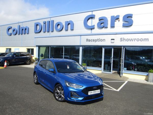 Ford Focus Hatchback, Diesel, 2023, Blue