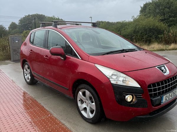 Peugeot 3008 Hatchback, Diesel, 2012, Red