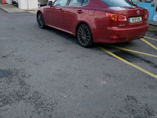 Lexus IS Saloon, Diesel, 2010, Red