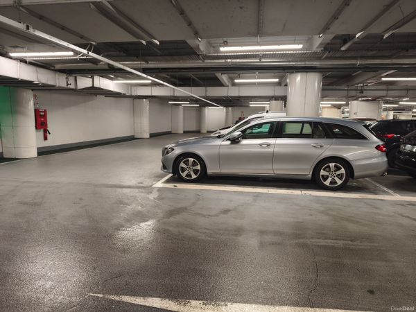 Mercedes-Benz E-Class Estate, Diesel, 2018, Silver