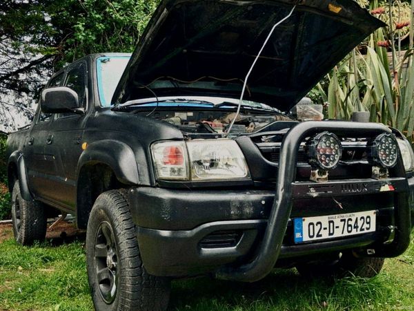 Toyota Other Crew Cab, Diesel, 2002, Grey