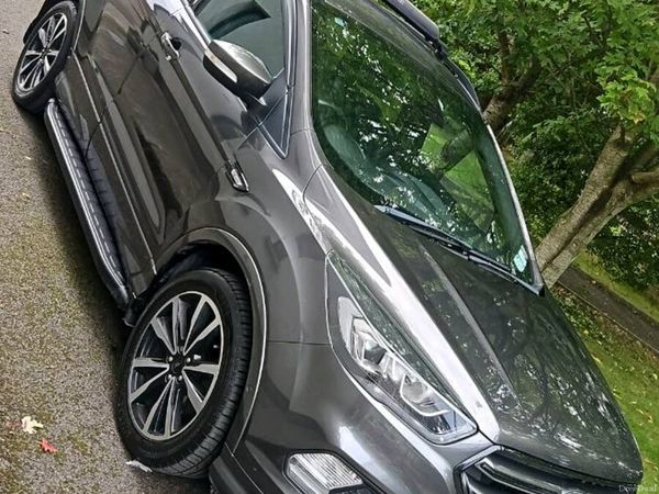 Ford Kuga SUV, Diesel, 2019, Grey