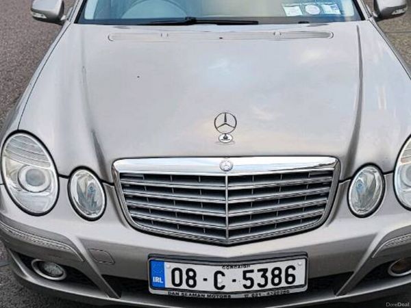 Mercedes-Benz E-Class Saloon, Petrol, 2008, Silver