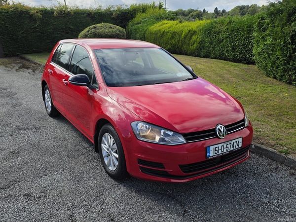 Volkswagen Golf Hatchback, Petrol, 2015, Red
