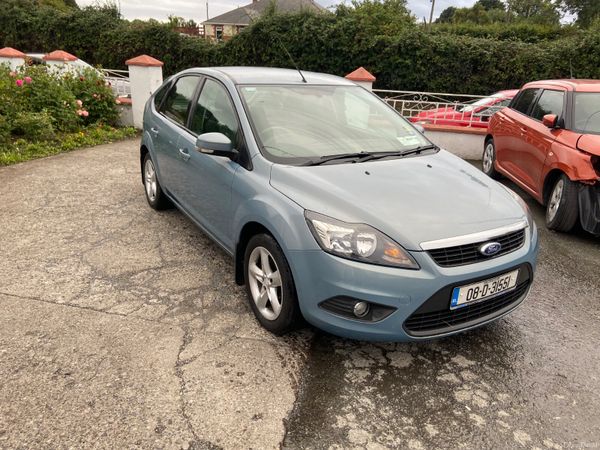 Ford Focus Hatchback, Petrol, 2008, Grey