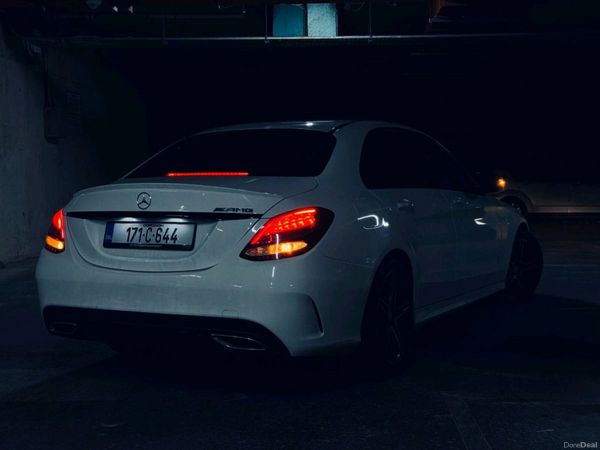 Mercedes-Benz C-Class Saloon, Diesel, 2017, White