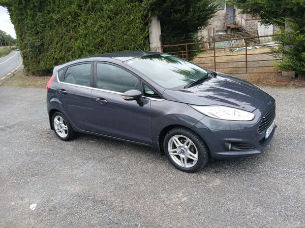 Ford Fiesta Hatchback, Petrol, 2013, Blue