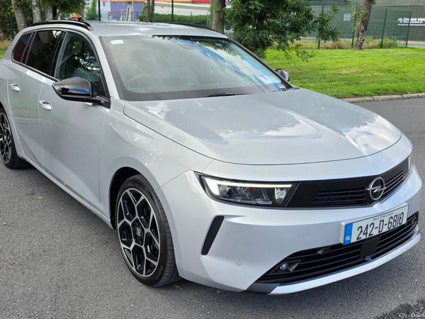 Opel Astra Estate/Jeep, Diesel, 2024, Grey