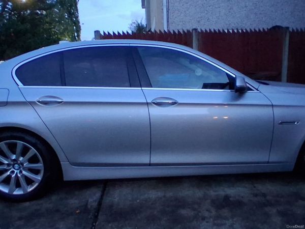 BMW 5-Series Saloon, Diesel, 2015, Silver