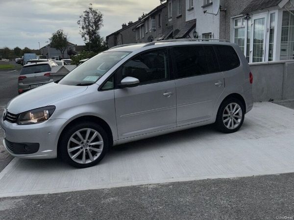 Volkswagen Touran MPV, Diesel, 2015, Silver