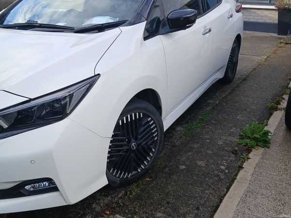 Nissan Leaf Hatchback, Electric, 2022, White