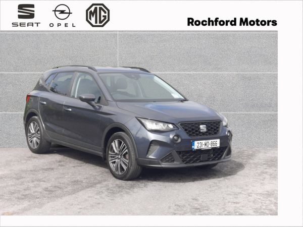 SEAT Arona Hatchback, Petrol, 2023, Grey