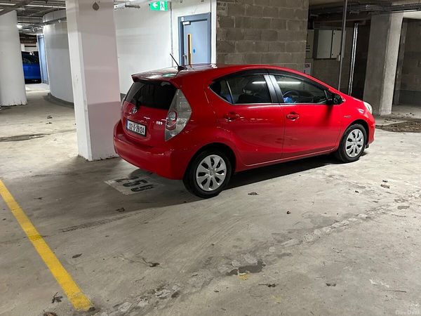 Toyota Aqua Hatchback, Petrol Hybrid, 2013, Red