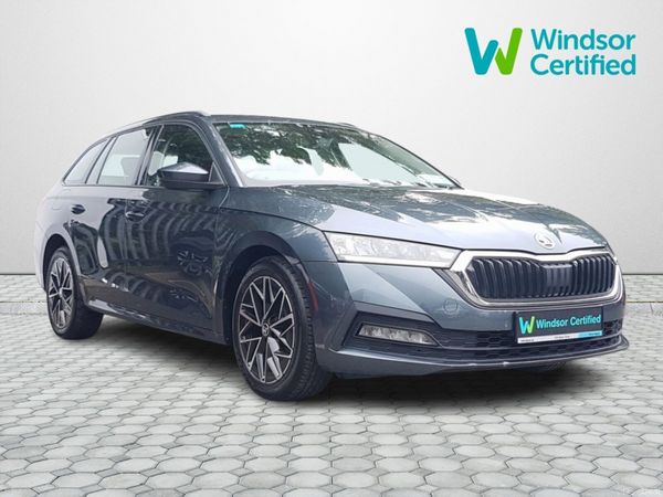 Skoda Octavia Estate, Petrol, 2021, Grey