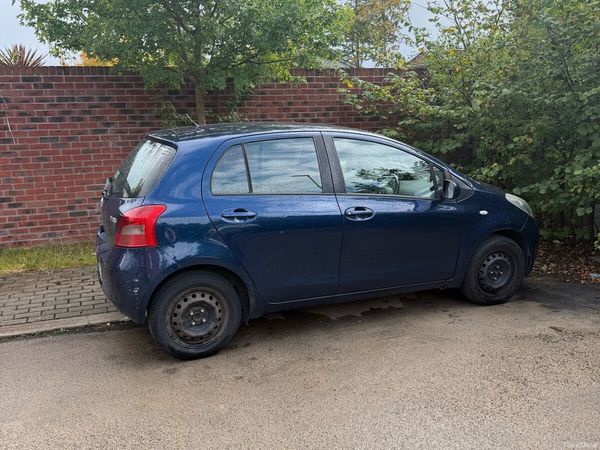 Toyota Yaris Hatchback, Petrol, 2008, Blue