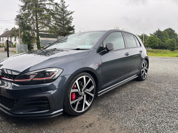 Volkswagen Golf Hatchback, Petrol, 2017, Grey