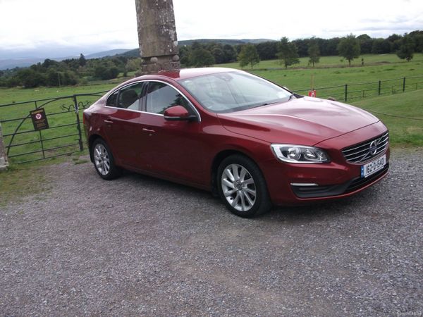 Volvo S60 Saloon, Diesel, 2016, Red