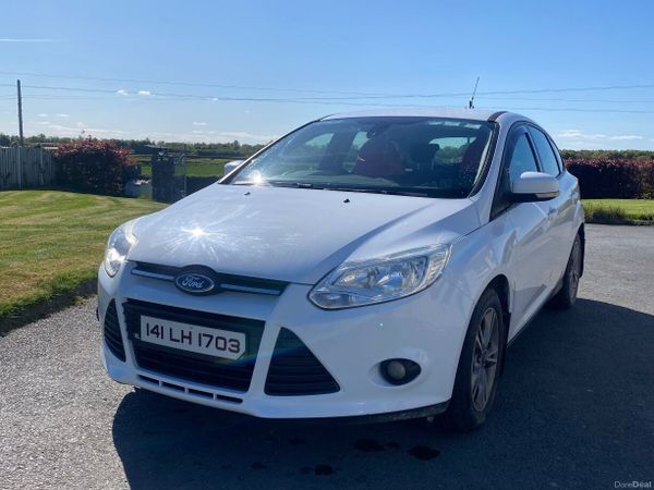 Ford Focus Hatchback, Diesel, 2014, White