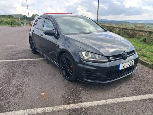 Volkswagen Golf Hatchback, Diesel, 2016, Grey