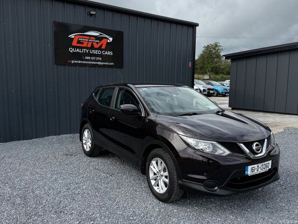Nissan Qashqai Hatchback, Petrol, 2016, Black