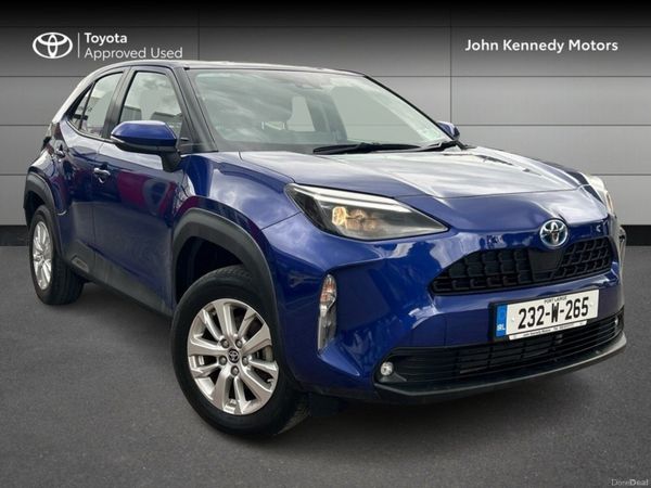 Toyota Yaris Cross Hatchback, Petrol Hybrid, 2023, Blue