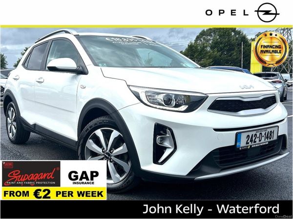 Kia Stonic Estate, Petrol, 2024, White