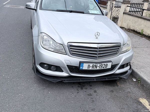 Mercedes-Benz C-Class Saloon, Diesel, 2011, Silver
