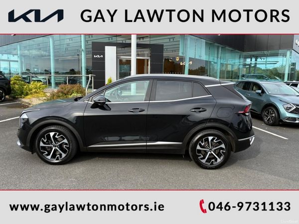 Kia Sportage MPV, Diesel, 2023, Black