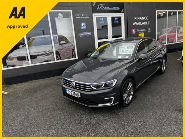 Volkswagen Passat Saloon, Petrol Plug-in Hybrid, 2017, Grey