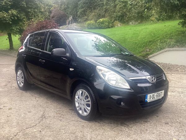 Hyundai i20 Hatchback, Petrol, 2013, Black