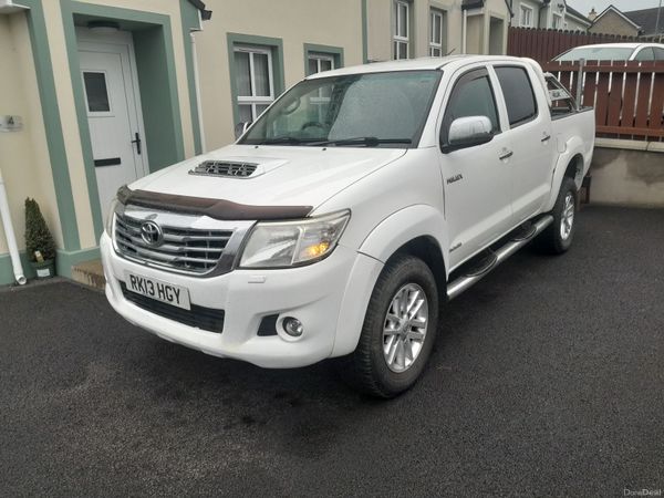 Toyota Hilux Pick Up, Diesel, 2013, White