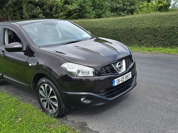 Nissan Qashqai Hatchback, Diesel, 2013, Black