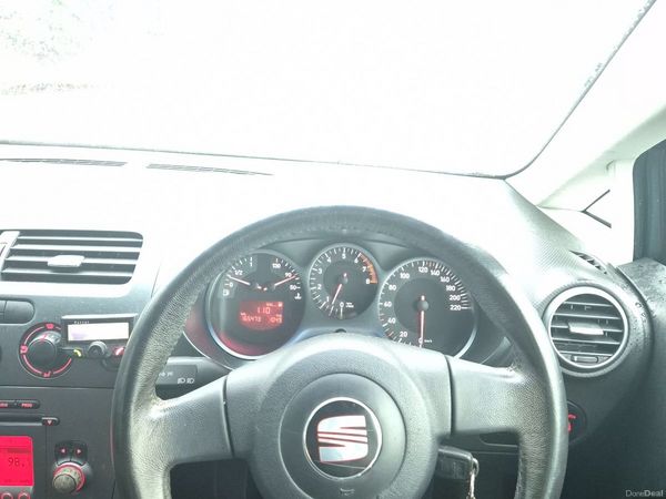SEAT Leon Hatchback, Petrol, 2009, Blue