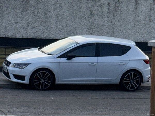 SEAT Leon Hatchback, Petrol, 2015, White