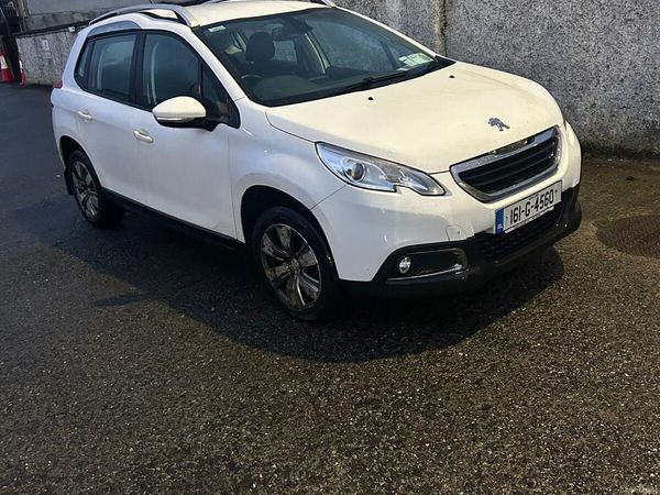 Peugeot 2008 SUV, Petrol, 2016, White
