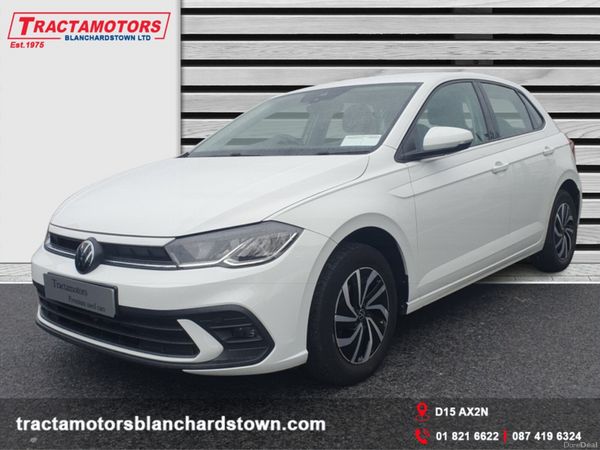 Volkswagen Polo Hatchback, Petrol, 2024, White