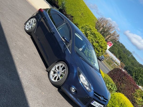 Ford Focus Hatchback, Diesel, 2013, Blue