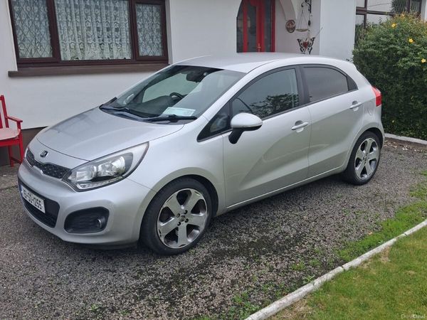 Kia Rio Hatchback, Diesel, 2015, Silver