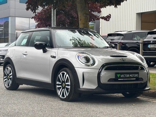 Mini Cooper Hatchback, Electric, 2024, Grey