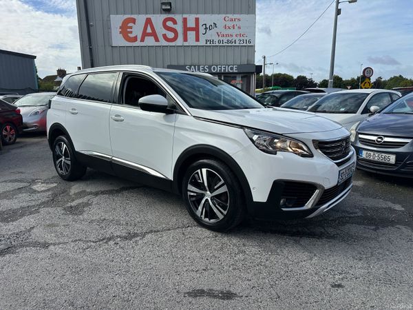 Peugeot 5008 MPV, Petrol, 2018, White
