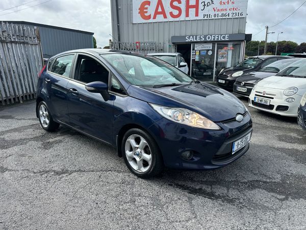 Ford Fiesta Hatchback, Petrol, 2011, Blue