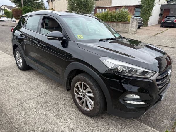 Hyundai Tucson SUV, Diesel, 2016, Black