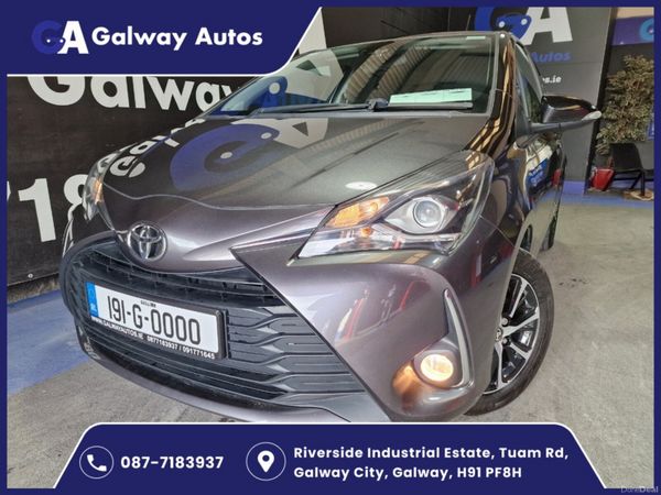 Toyota Yaris Hatchback, Petrol, 2019, Grey