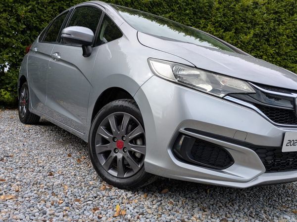 Honda Jazz Hatchback, Petrol, 2020, Silver