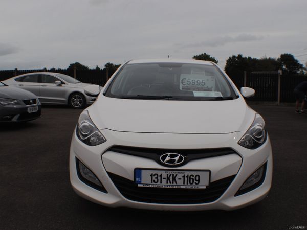 Hyundai i30 Hatchback, Diesel, 2013, White