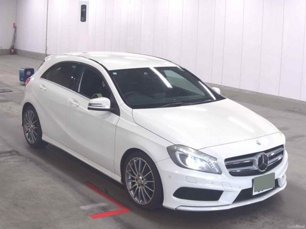 Mercedes-Benz A-Class Hatchback, Petrol, 2013, White