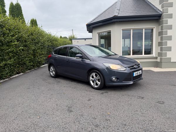 Ford Focus Hatchback, Diesel, 2012, Grey