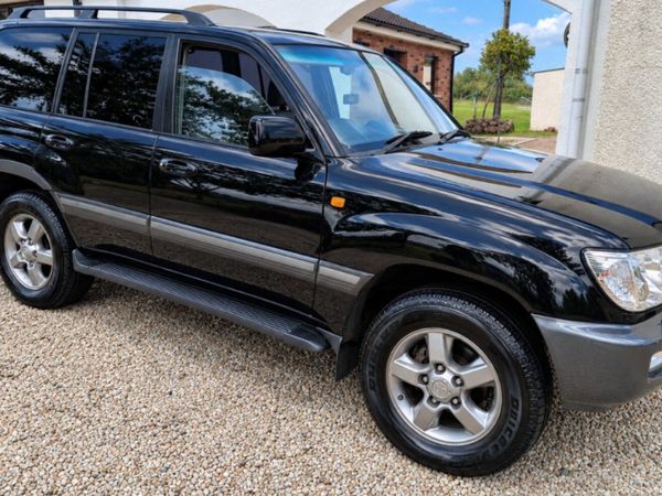 Toyota Land Cruiser SUV, Diesel, 2006, Black