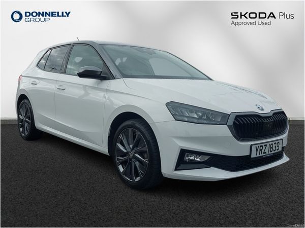 Skoda Fabia Hatchback, Petrol, 2023, White