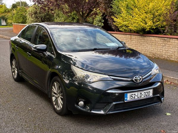Toyota Avensis Saloon, Diesel, 2015, Grey